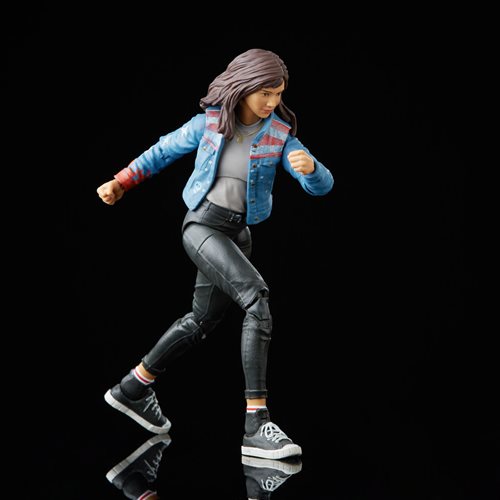 Doctor Strange in the Multiverse of Madness Marvel Legends America Chavez