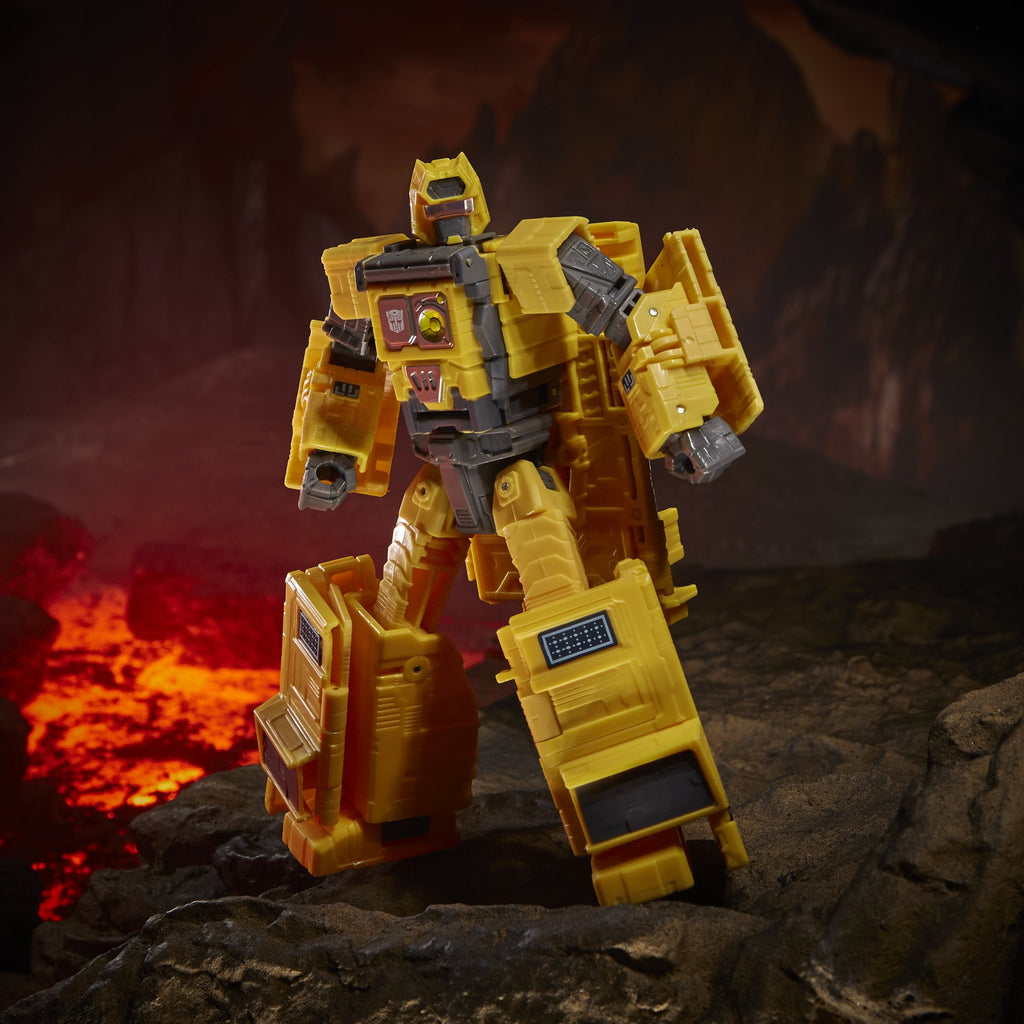 Transformers Generations War for Cybertron: Kingdom Titan WFC-K30 Autobot Ark Figure
