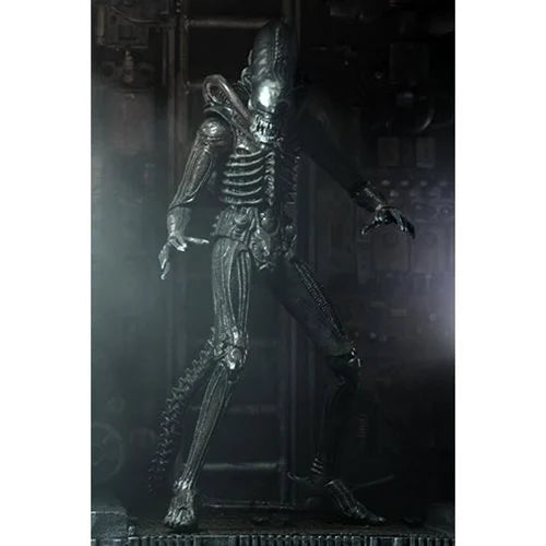 Alien Ultimate 40th Anniversary Big Chap 7-Inch Action Figure