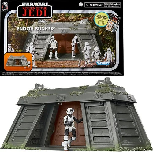 Star Wars The Vintage Collection Endor Bunker Playset with Action Figure