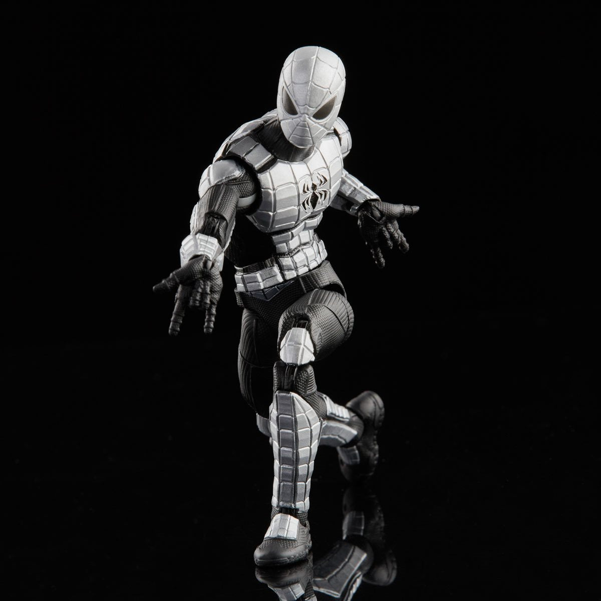 Spider-Man Retro Marvel Legends Spider-Armor MK I 6-Inch Action Figure