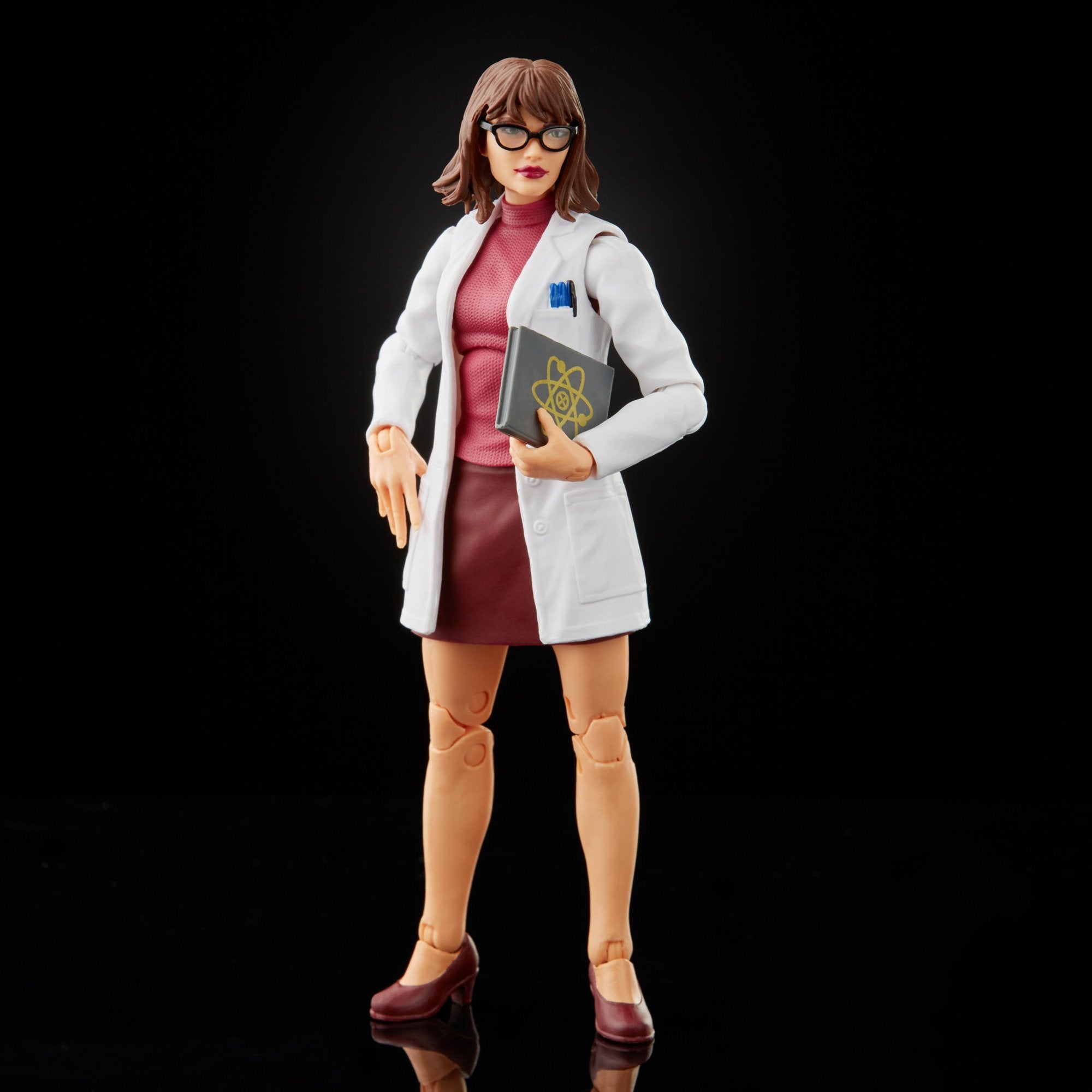 Marvel Legends Series X-Men Moira MacTaggert Action Figure