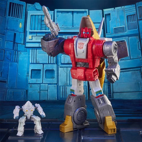 Transformers Studio Series Premier Leader Slug and Daniel Witwicky
